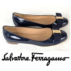 Salvatore Ferragamo Varina Navy Blue Patent Leather ballet flats Womens Size 6B